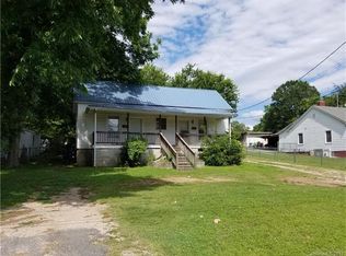 127 Dewey St, Chester, SC 29706