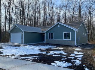 9512 Amy Rd, Clay, MI 48001
