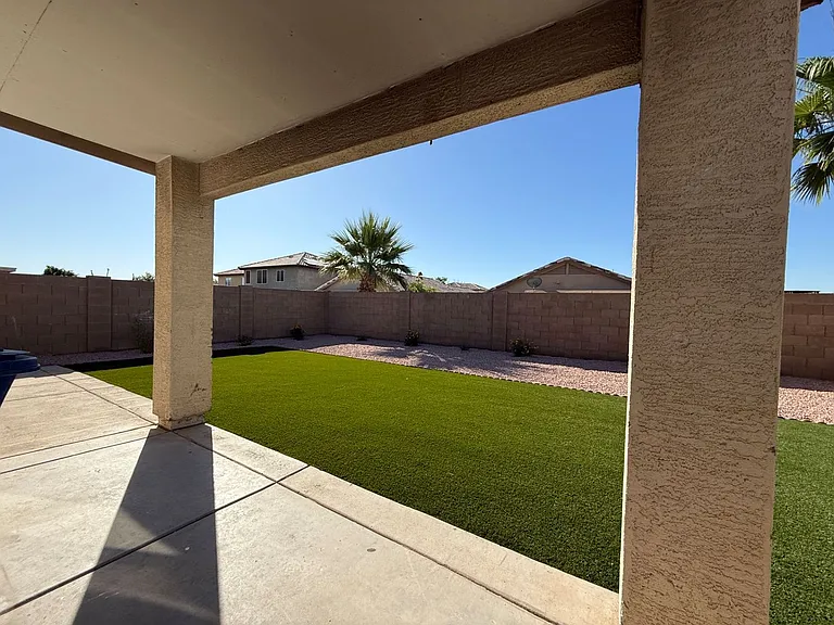12071 W Dahlia Dr — Photo 15