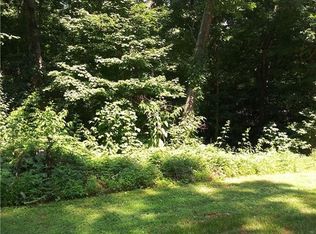 2613 Caroline St, Statesville, NC 28625