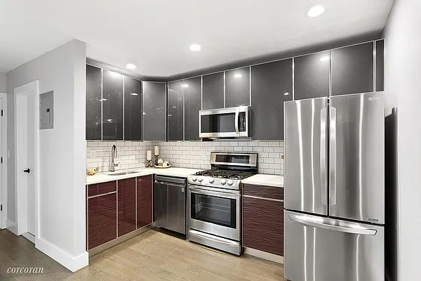 Rented by Nooklyn NYC LLC | media 7