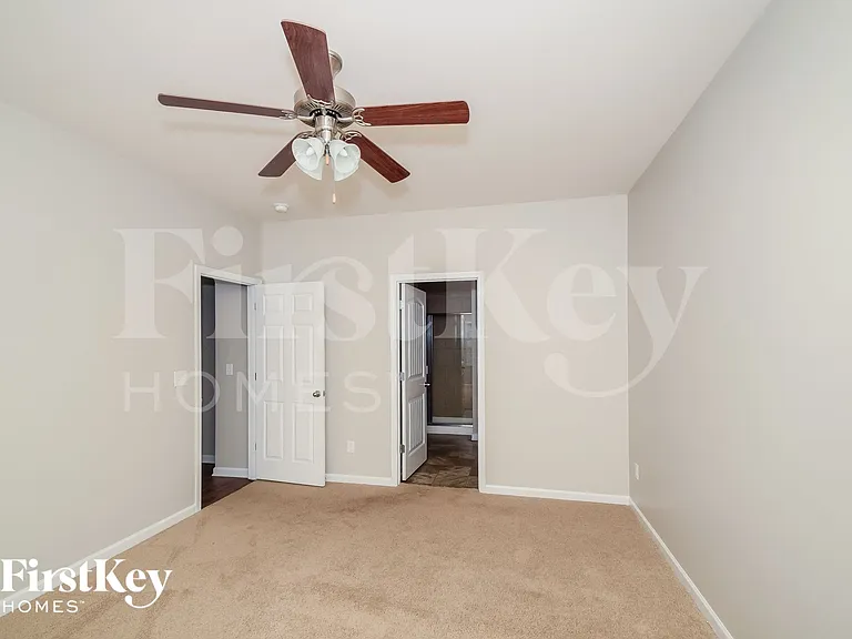5029 Bella Ct — Photo 6