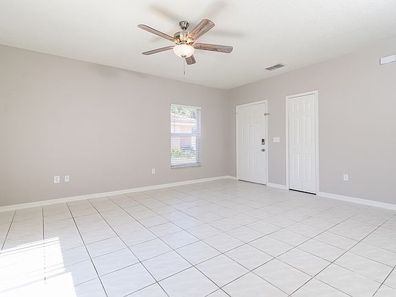 5th image of 2344 Cordova Ct