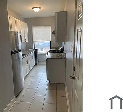 2nd image of 7918 S Wabash Ave #2