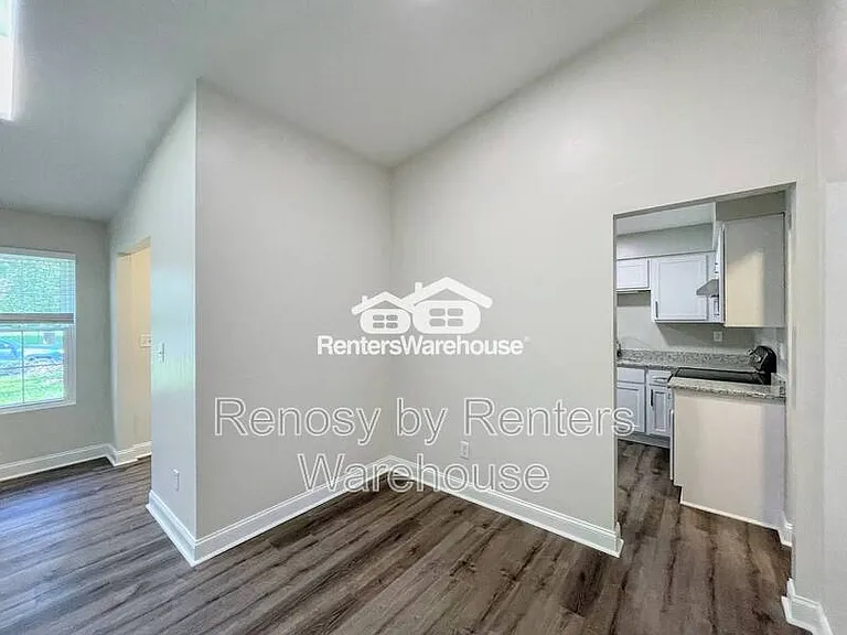 2549 Hunters Run Trl — Photo 9