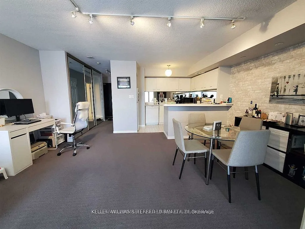1 bed, $2,300 — Photo 2