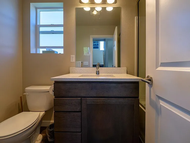 2403 Boylston Ave E #2 — Photo 9