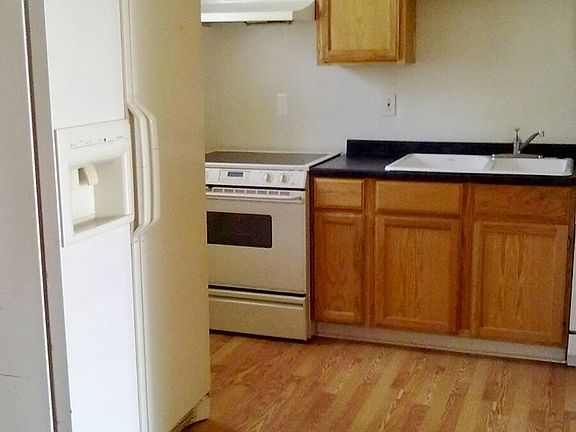 4th image of 3545 Otterbein Ave