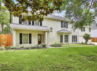 1082 Gardenia Dr, Houston, TX 77018