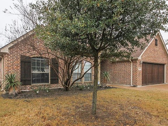 2nd image of 125 Muirfield Dr