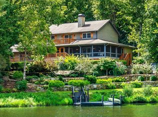1003 Kanasgowa Dr, Brevard, NC 28712