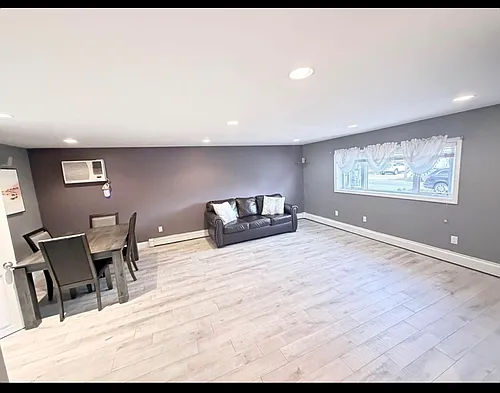 277 N Wisconsin Ave #1 Photo 1