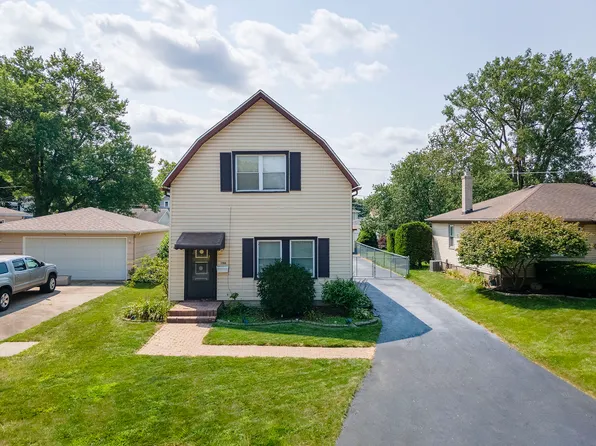 17836 Wildwood Ave, Lansing, IL 60438