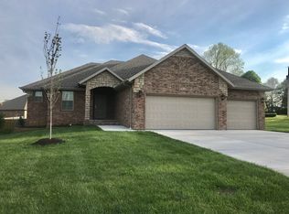 5010 E Wild Horse Dr, Springfield, MO 65802