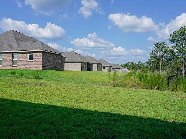 4703 Airmen Dr — Photo 42
