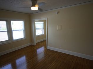 4263 SE Belmont St #305, Portland, OR 97215