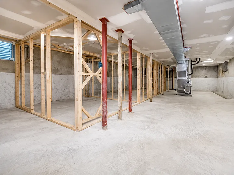 3 Evergreen Ave #2 — Photo 14