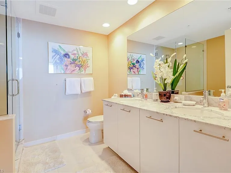3000 Oasis Grand Blvd #3006 — Photo 15