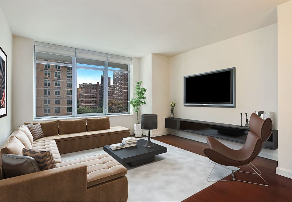 1st image of 81 Fleet Pl APT 8Q