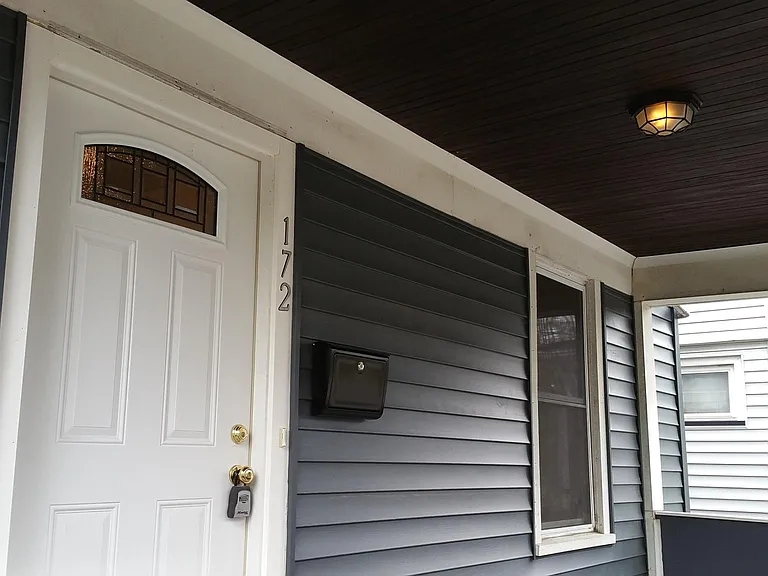 172 Cedarwood Ter — Photo 8