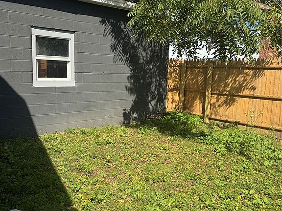 4th image of 41 Central Ave