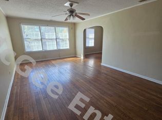 434 Poplar St #F, Florence, AL 35630