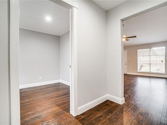 5th image of 3117 Western Dr