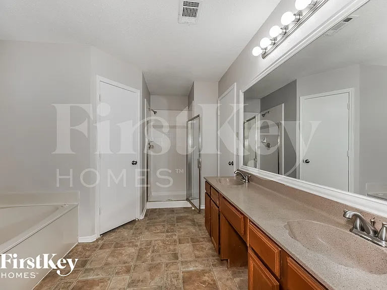 5516 White Dove Dr — Photo 13