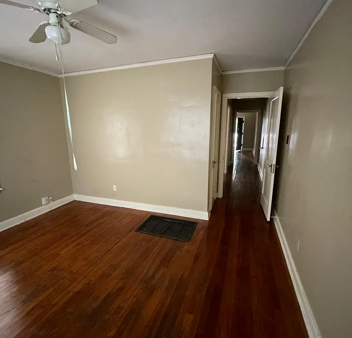 2 bed, 1200 sqft, $790 — Photo 1