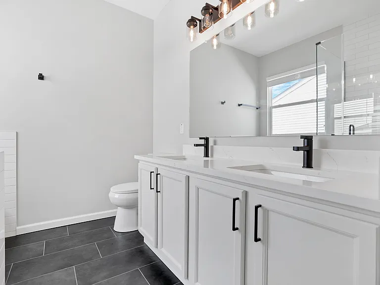 7236 Upper Albany Dr — Photo 35