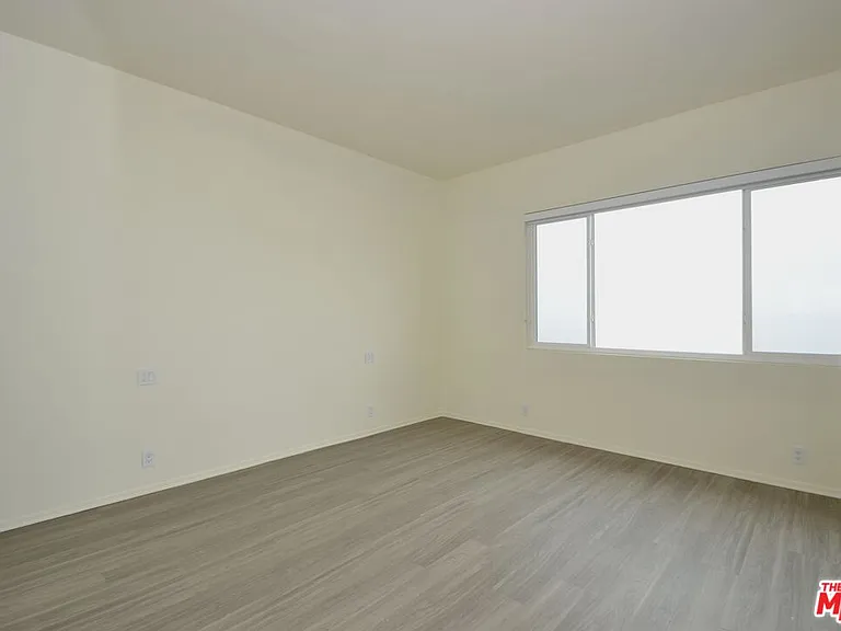 18069 Coastline Dr #10 — Photo 8
