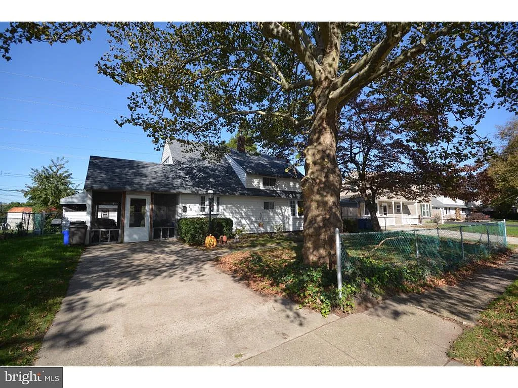 48 N Park Dr photo 1