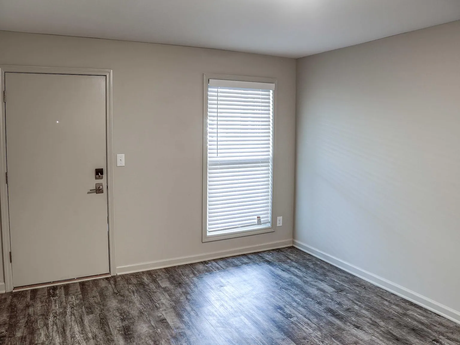 Highland Flats — Photo 4