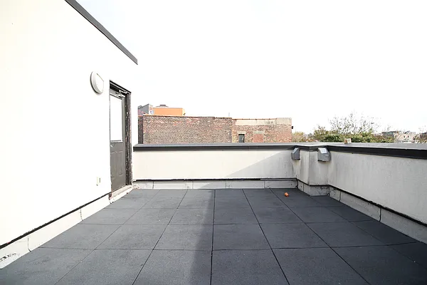 Rented by Flight of Fancy Realty Group | media 23