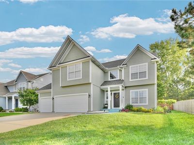 2417 SW Rustic Rd, Lees Summit, MO, 64082