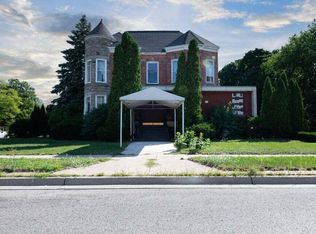 1102 Terrace St, Muskegon, MI 49442