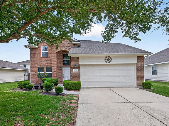 4th image of 15006 Sunset Villa Ct