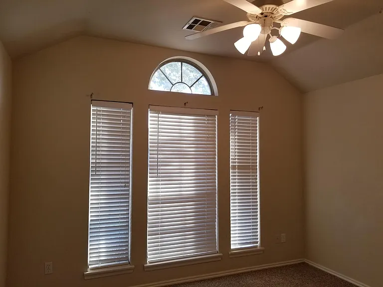 Front bedroom.