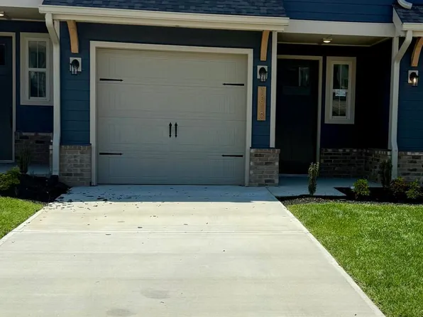 1313 Mountain Quail Cir, Maryville, TN 37801