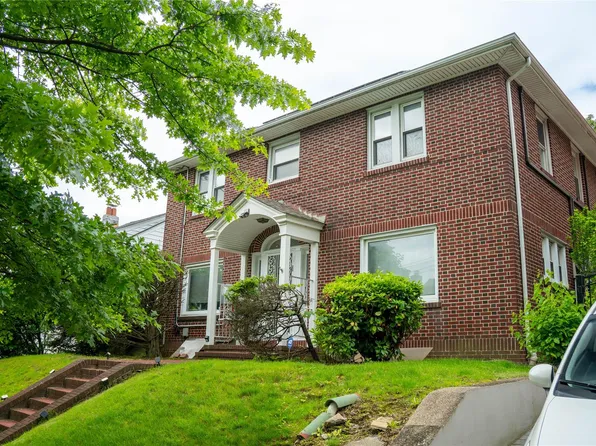 42-32 204th Street, Bayside, NY 11361