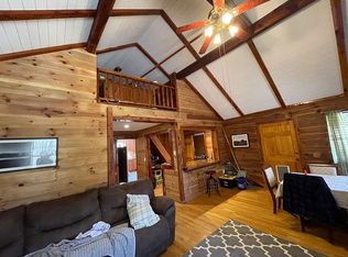 696 Young Rd, La Follette, TN 37766