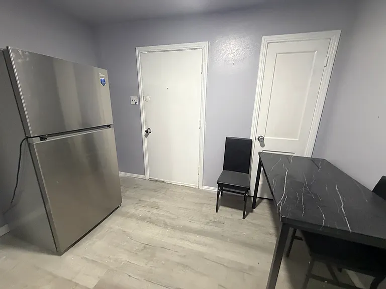 510 Gay St — Photo 4