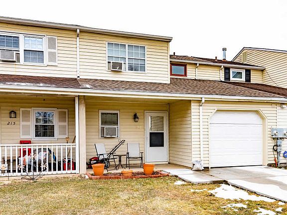 2nd image of 213 W Beaver Ct