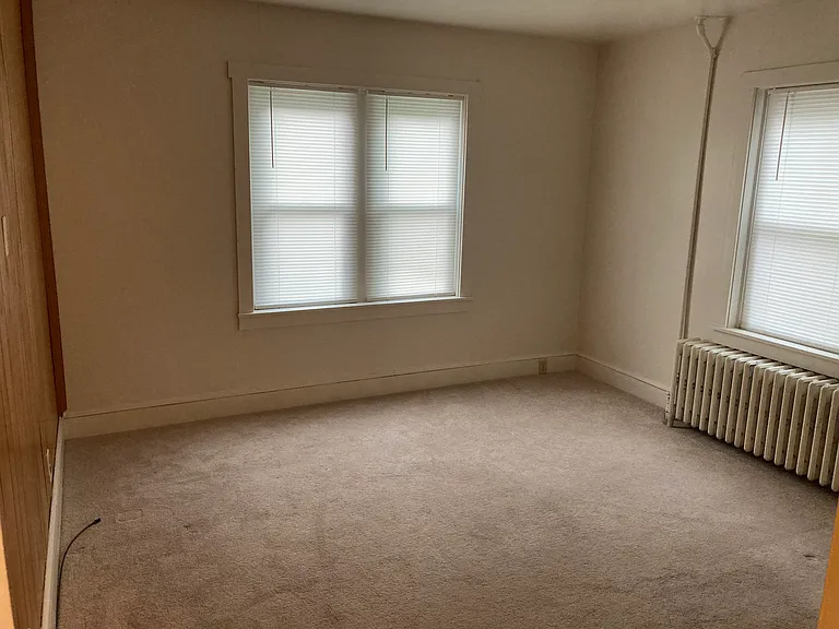 6 Bradley Ave #1 — Photo 8