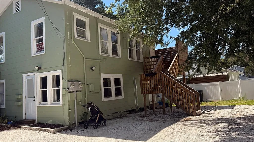 2 bed, 1.0 bath, 660 sqft, $1,500 — Photo 1