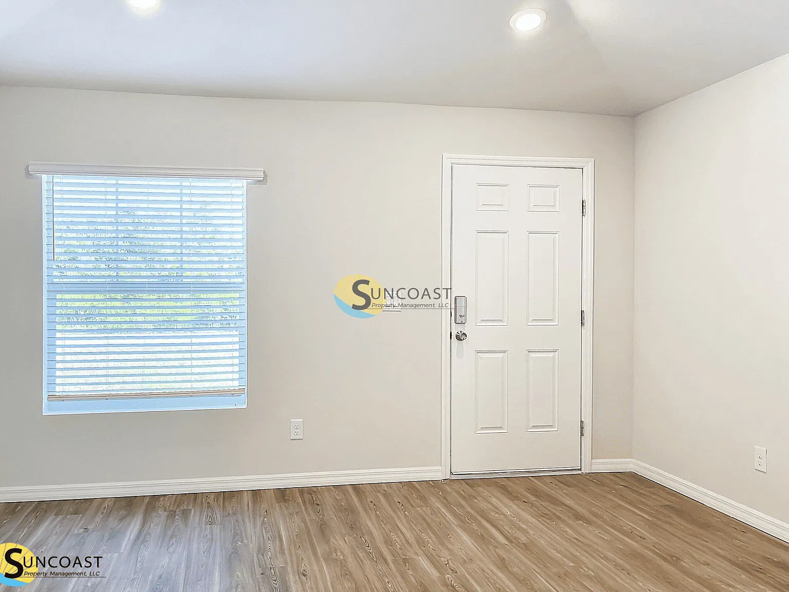 Modern Brand New 2br/2ba Duplex In Port Charlotte! — Photo 3