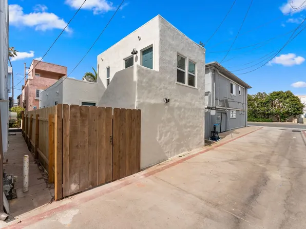749-7495 York Court Ct, San Diego, CA 92109