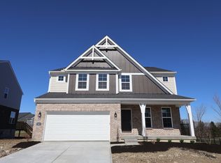 8 Glasgow St, Springboro, OH 45066