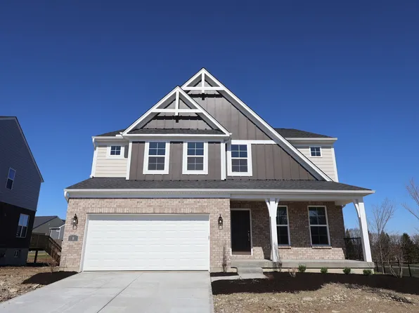 8 Glasgow St, Springboro, OH 45066