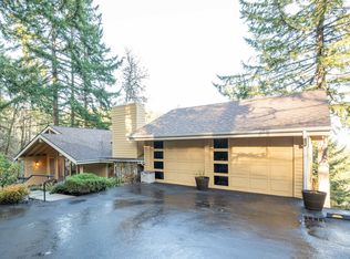 664 Startouch Dr, Eugene, OR 97405